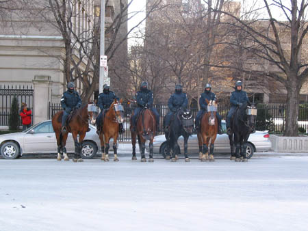 105-0596_IMG